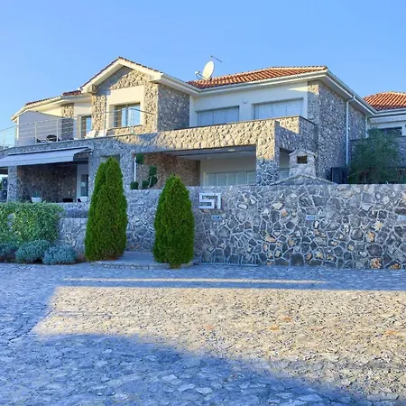 Calma 1 Hotel 4*